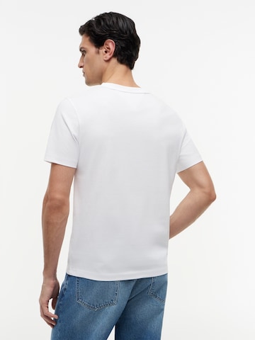 Maglietta di TOMMY HILFIGER in bianco