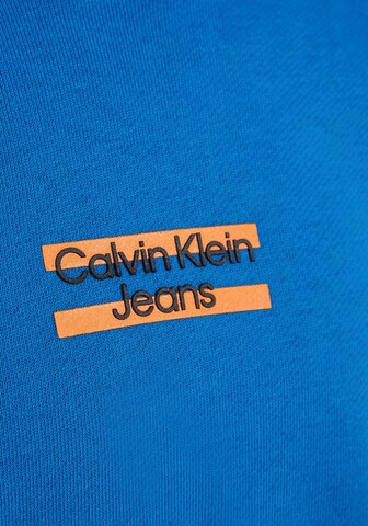 Calvin Klein Jeans Sweatshirt i blå