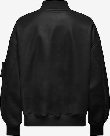 Veste mi-saison 'CLAIRE' ONLY en noir