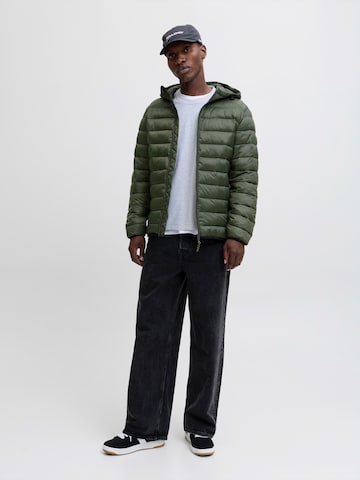 žalia JACK & JONES Žieminė striukė 'JJEBradley'