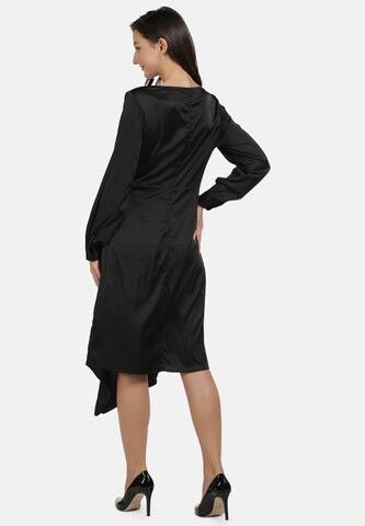 Robe usha BLACK LABEL en noir