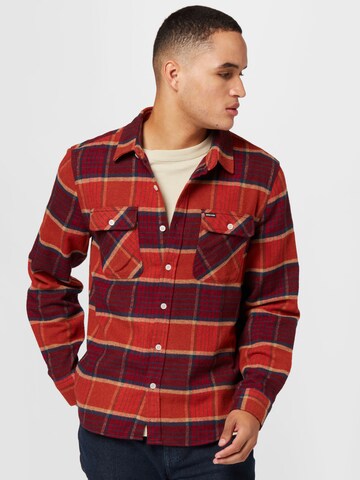 Brixton - Ajuste regular Camisa 'BOWERY' en rojo: frente