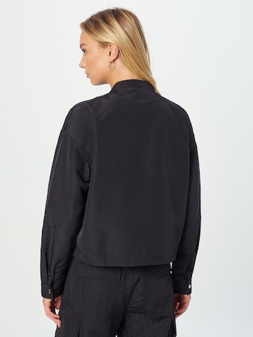 VERO MODA Between-Season Jacket 'TESSIE' in Black