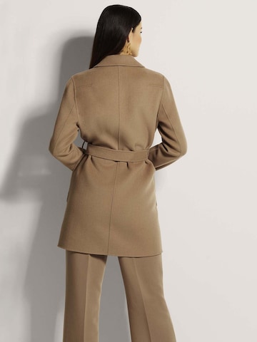 MADELEINE Tussenmantel in Beige
