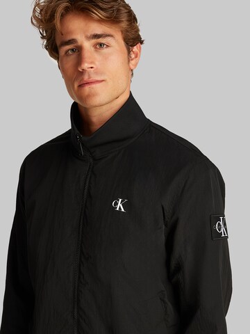 Calvin Klein Jeans Φθινοπωρινό και ανοιξιάτικο μπουφάν σε μαύρο
