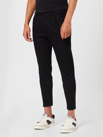 DRYKORN Regular Pleat-front trousers 'Chasy' in Black: front