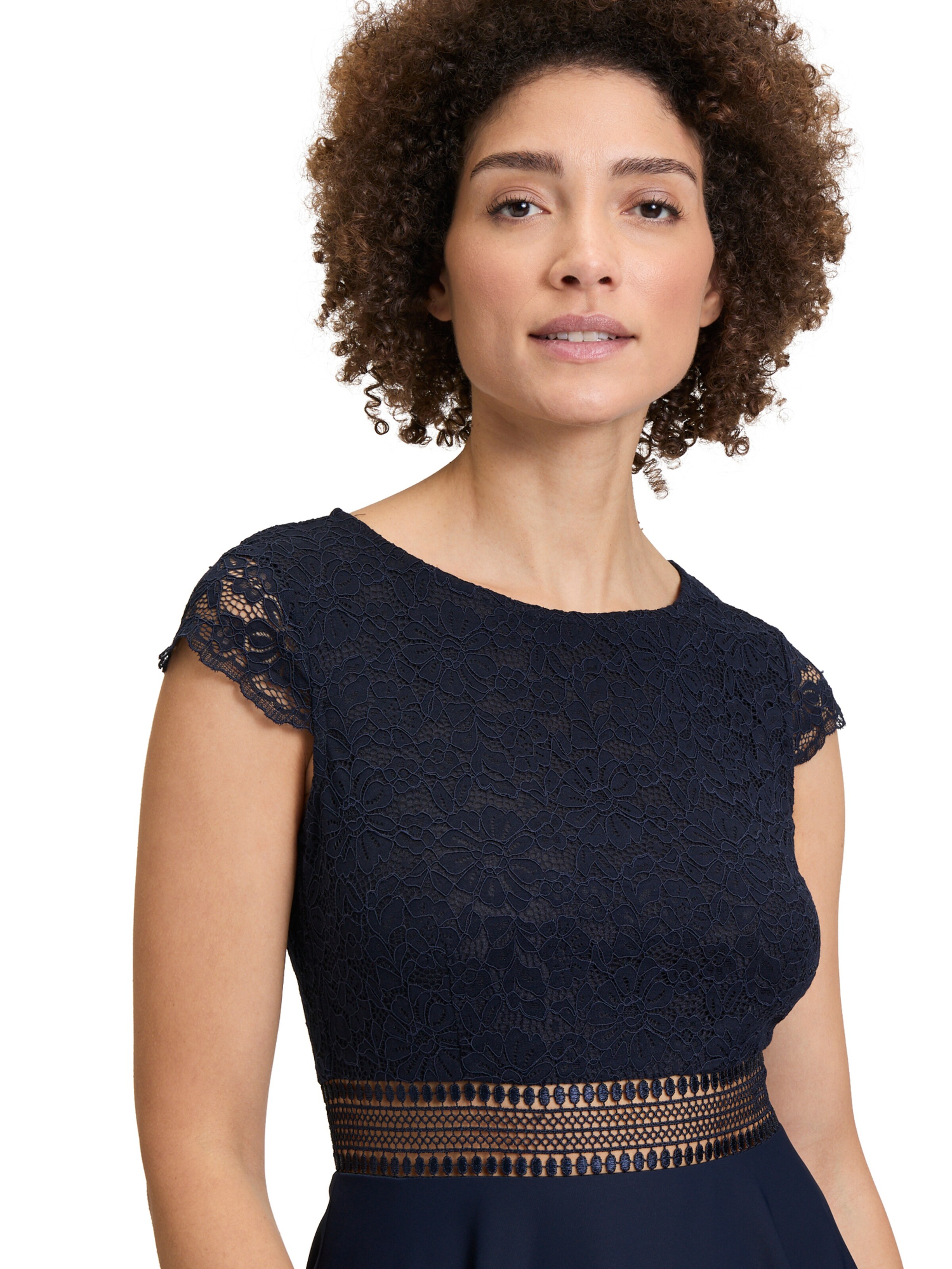 Robe de cocktail Vera Mont en bleu