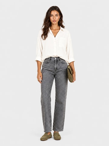 Chemisier 'Ness' WEARABLE STORIES en blanc