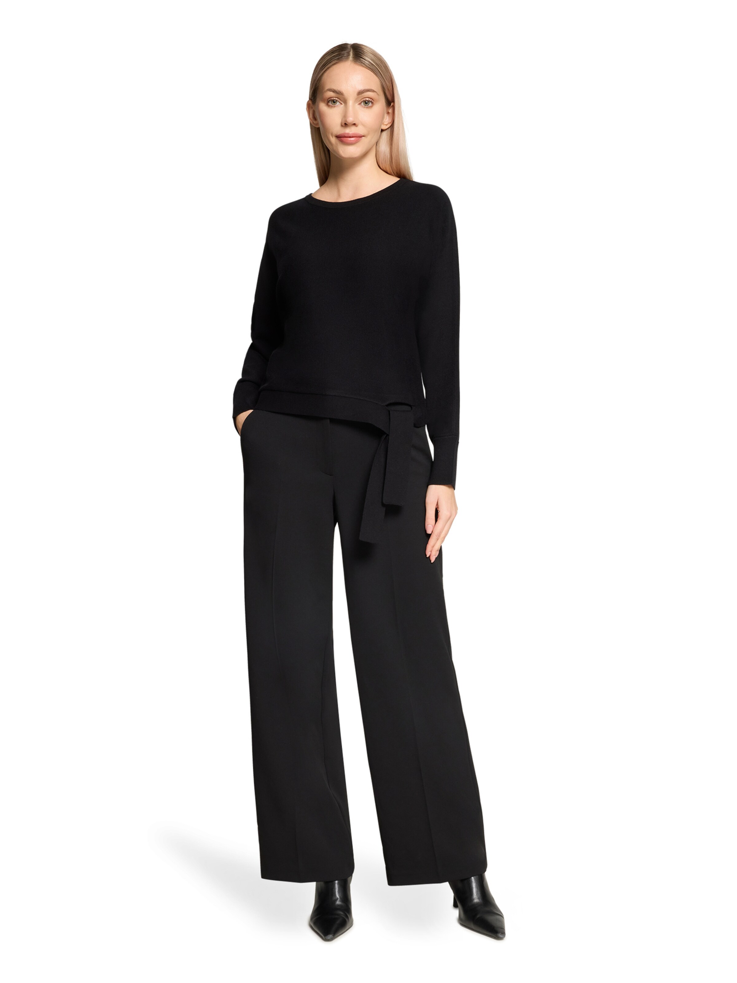 Betty Barclay Sweater in Black