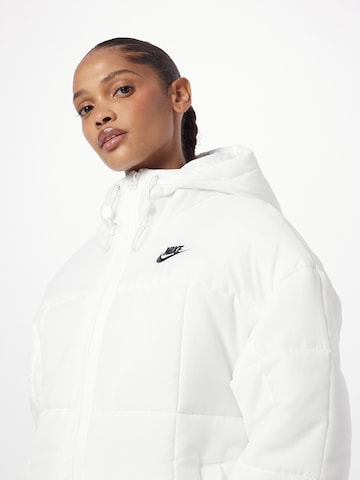 Nike Sportswear Зимно яке в бяло