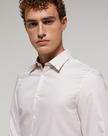 Slim fit Camicia business di WE Fashion in bianco