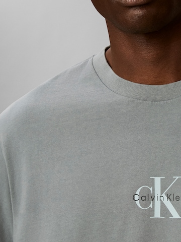 T-Shirt Calvin Klein Jeans en gris