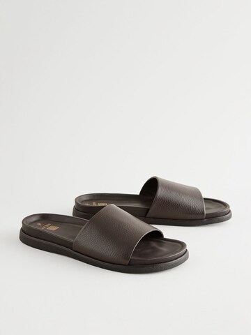 Zoccoletto di Next in marrone