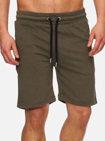 Tazzio Regular Broek '17600' in Groen