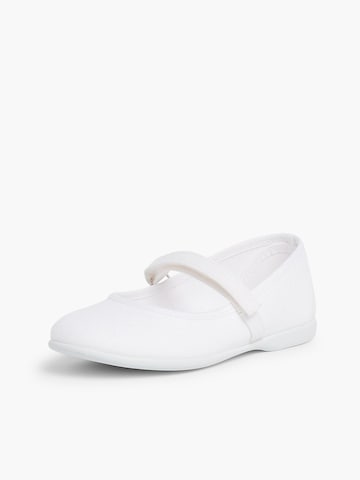 Pisamonas Ballerina‌‌‌ in Weiß: Vorderseite