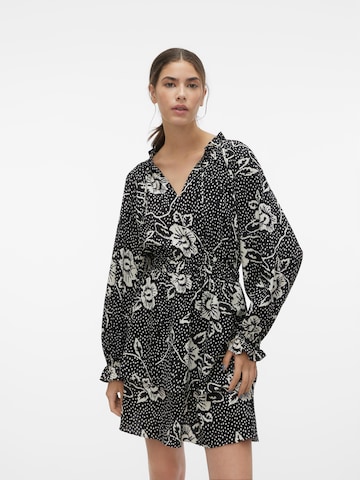 Robe 'TILDA' VERO MODA en noir : devant