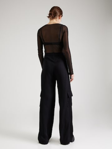 Regular Pantalon cargo Nasty Gal en noir