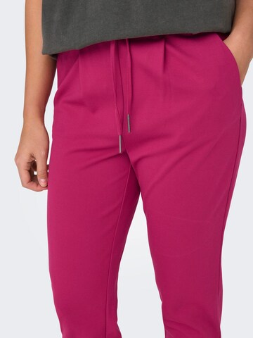 ONLY Slim fit Pleat-front trousers 'Poptrash' in Red