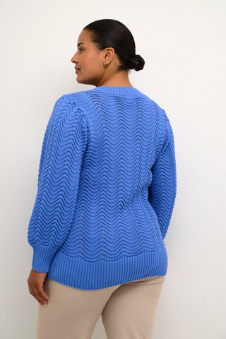 KAFFE CURVE Sweater 'Katy' in Blue