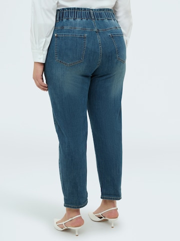 Fiorella Rubino Regular Jeans in Blauw