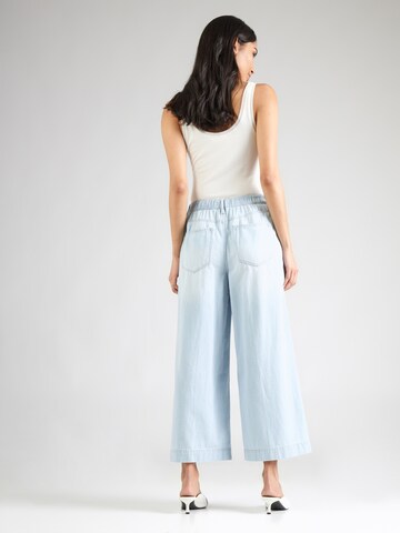 s.Oliver Wide Leg Jeans 'Suri' in Blau