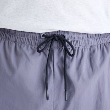 Loosefit Pantaloni 'Sport Legacy Pant' di new balance in grigio