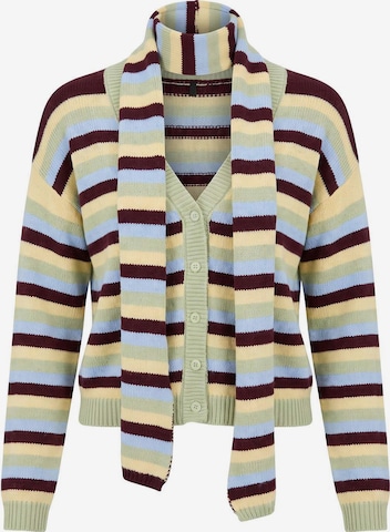 Trendyol Set: Strickjacke und Schal in Grün: Vorderseite