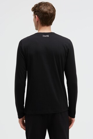 CAMP DAVID Shirt in Black