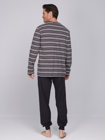 Pastunette Pyjama lang 'Urban Essence' in Beige