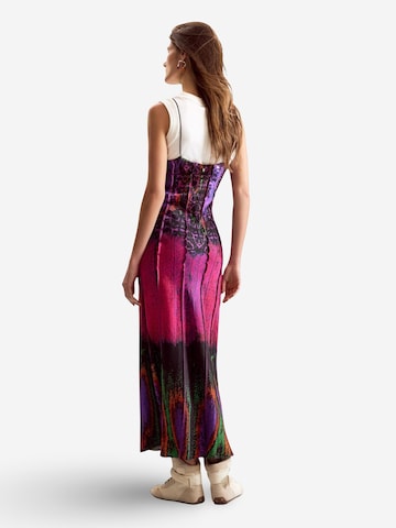 Desigual Kjole 'VEST_ALAS_LACROIX 26SWVW42' i pink