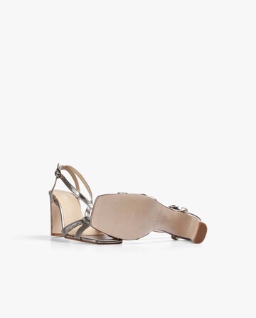 Sandale cu baretă de la Scalpers pe auriu