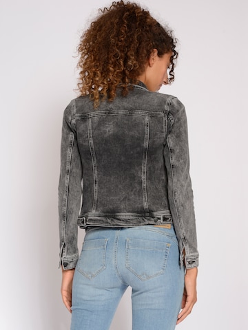 Gang Jacke 'Mira' in Grau
