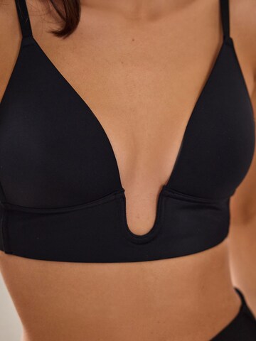 Next Bra in Black