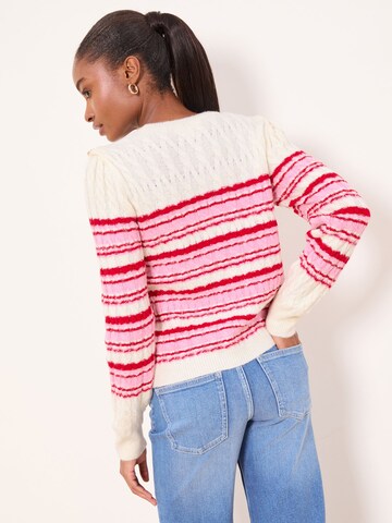 Lipsy Pullover in Weiß