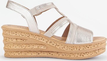 GABOR Sandals in Gold