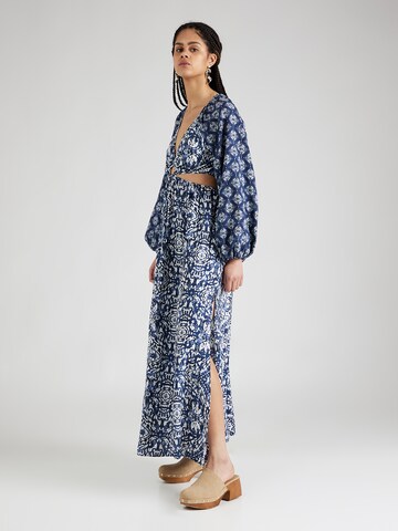 Robe Abercrombie & Fitch en bleu : devant