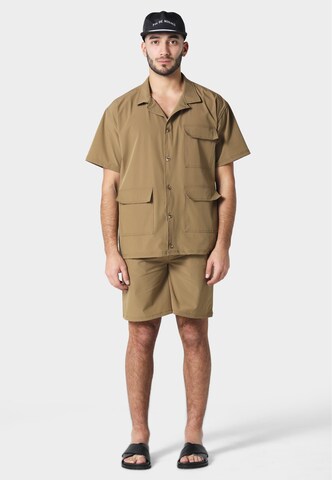 T-Shirt 'Utility' Pas De Monaco en beige