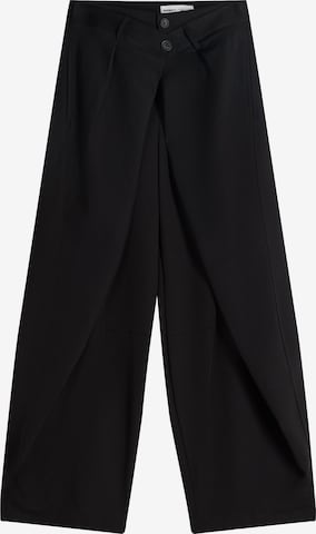 Bershka Baggy Kalhoty se sklady v pase – černá: přední strana