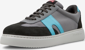 Sneaker bassa 'Runner K21' di CAMPER in grigio: frontale