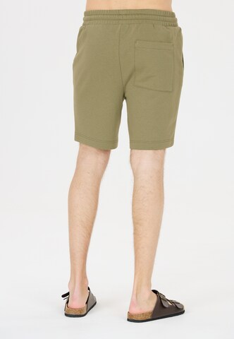 Cruz Regular Sporthose 'Rusvil' in Grün