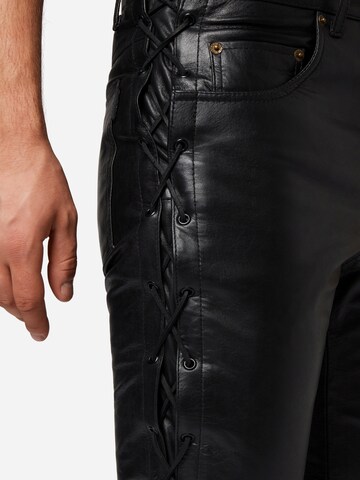Slimfit Pantaloni di RICANO in nero