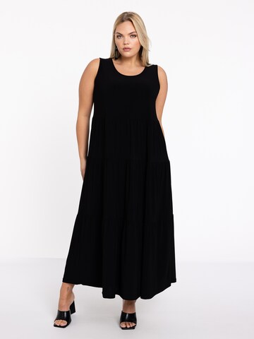 YOEK Kleid in Schwarz: Vorderseite