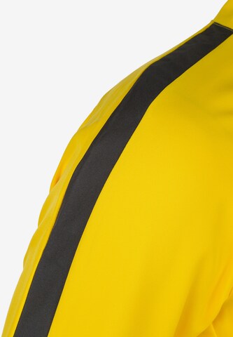 NIKE Tracksuit in Yellow