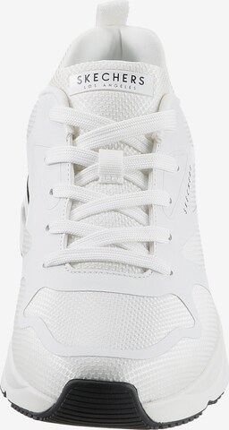 Baskets basses 'TRES-AIR UNO - REVOLUTION-AIRY' SKECHERS en blanc