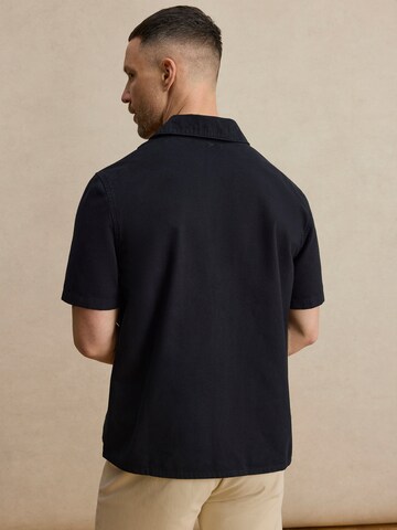 DAN FOX APPAREL Comfort Fit Риза 'Nelson' в черно