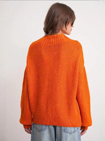 Pullover di MixRay in arancione
