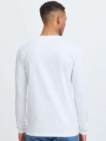 !Solid Shirt in Weiß