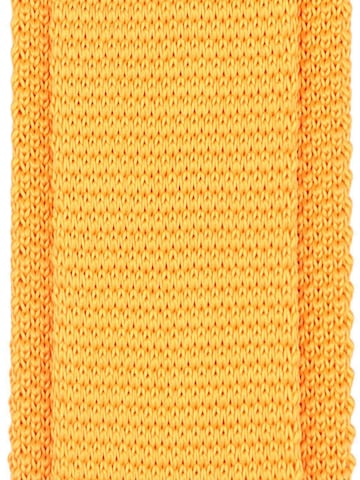 Suitable Tie in Yellow