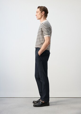 MANGO MAN Regular Pleat-Front Pants 'Gaspar' in Blue