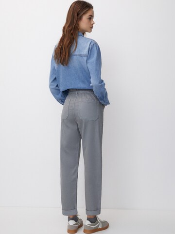 Pull&Bear Loosefit Hose in Grau